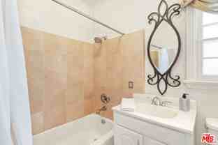 1148 Coldwater Canyon Dr - Photo 1 of 1