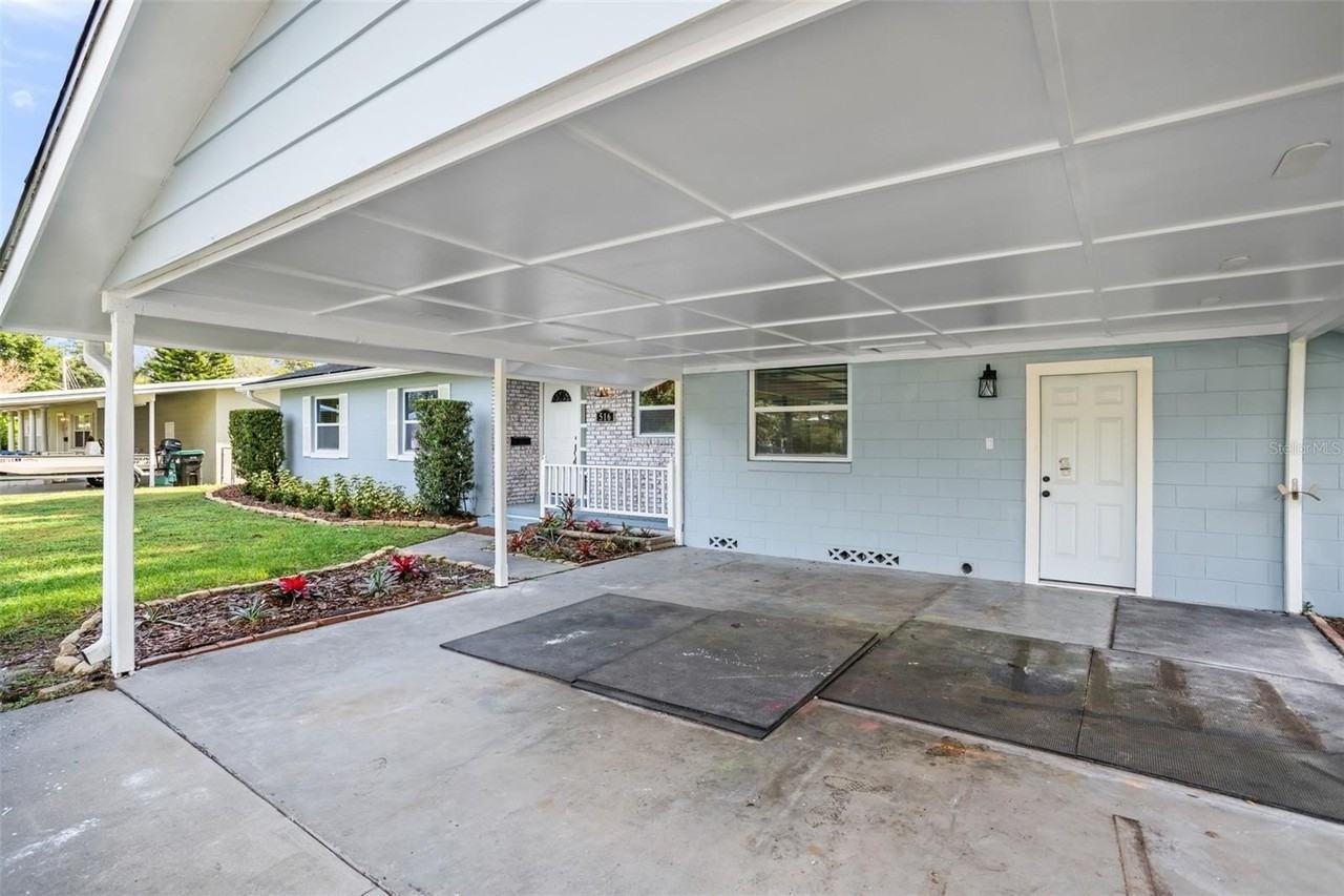 516 Baxter St - Photo 4 of 40