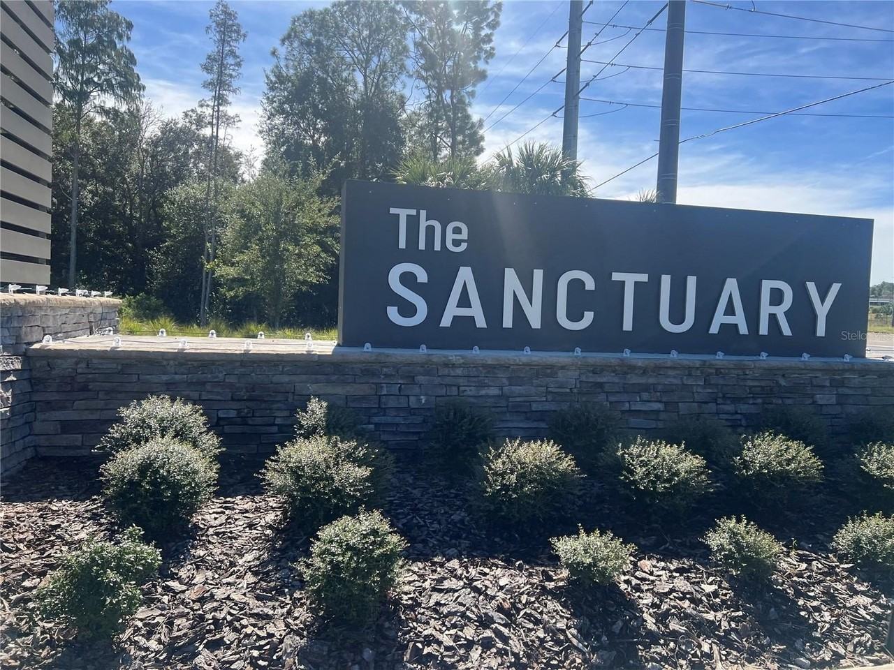 2762 Raindrop Run St - Photo 5 of 10