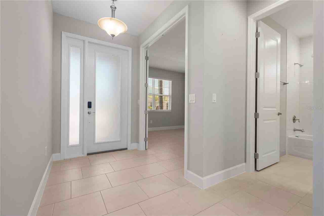 3341 Woodland Brook Way - Photo 5 of 43