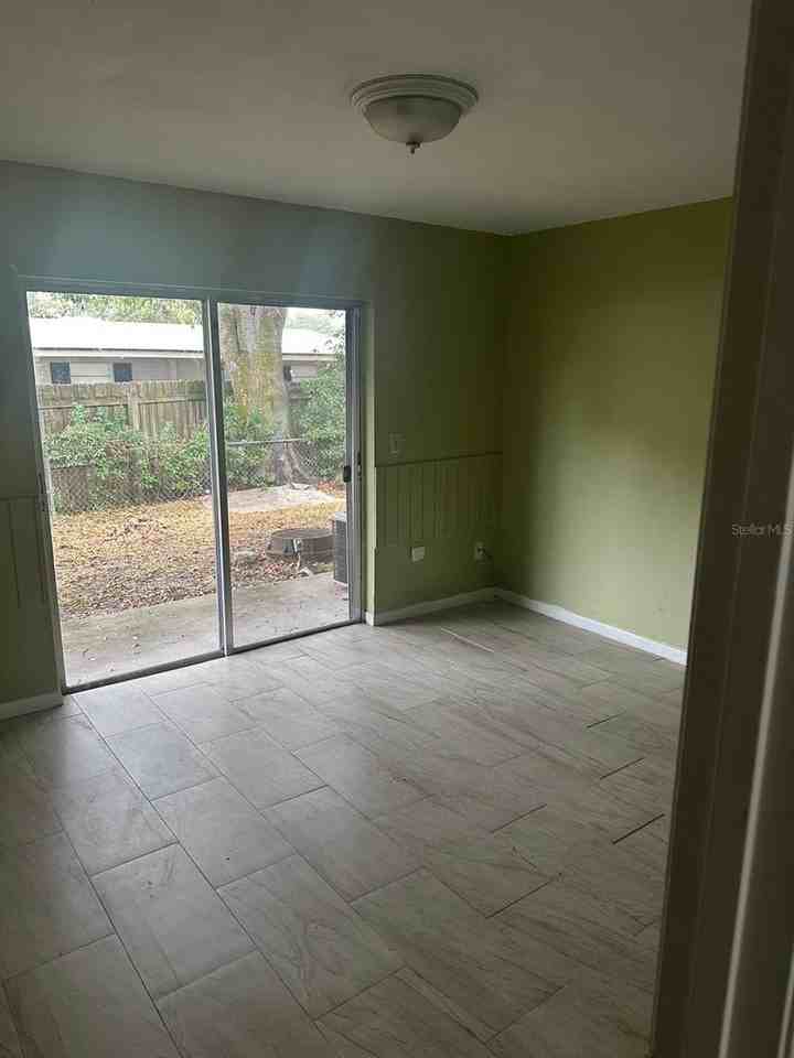 214 N Chestnut Rd - Photo 6 of 6