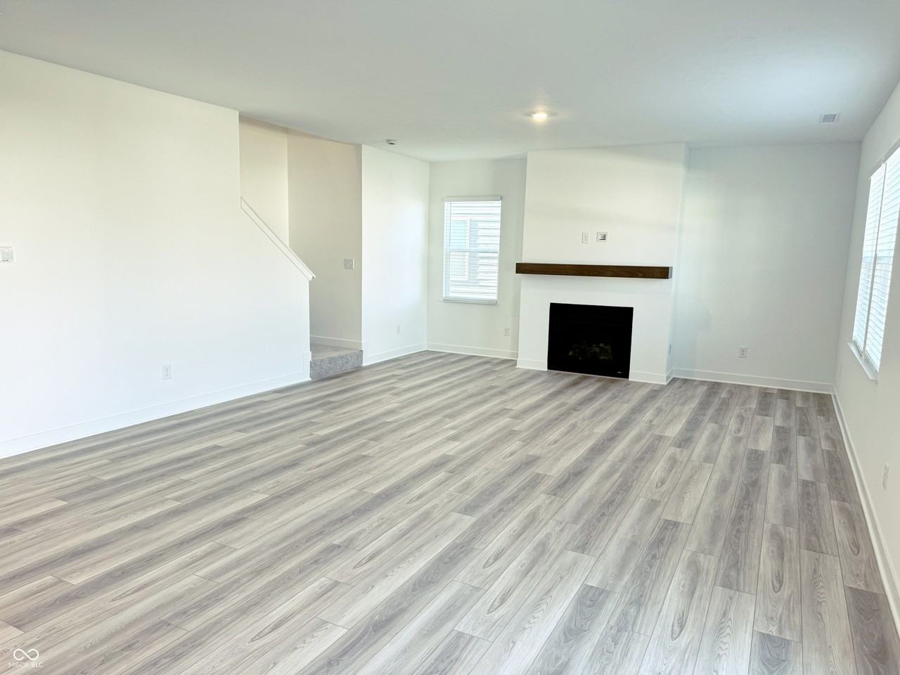 769 Felix Dr - Photo 7 of 26