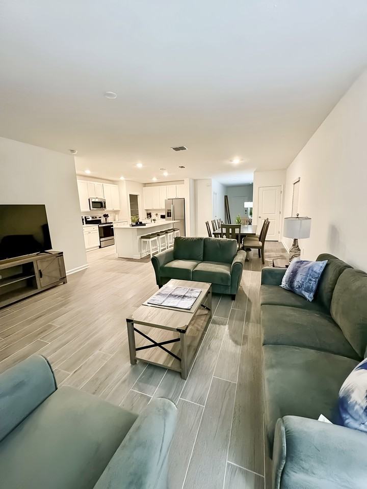 Trotters Dr - Photo 3 of 12