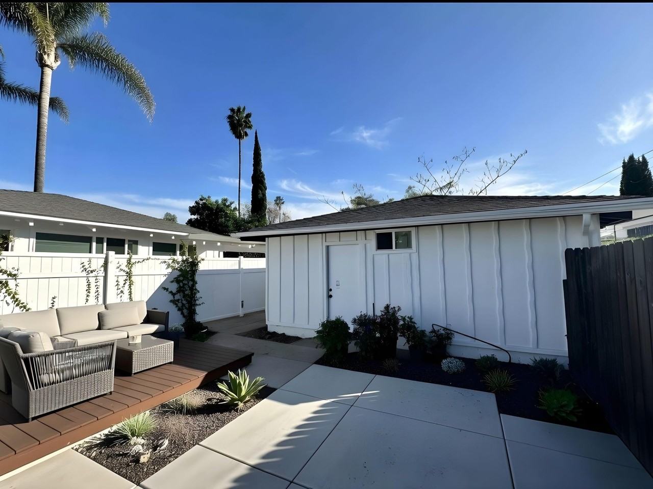 Haskell Ave - Photo 7 of 8