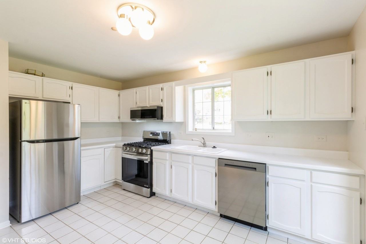 1412 W Crane St Unit 1 #1 - Photo 2 of 16