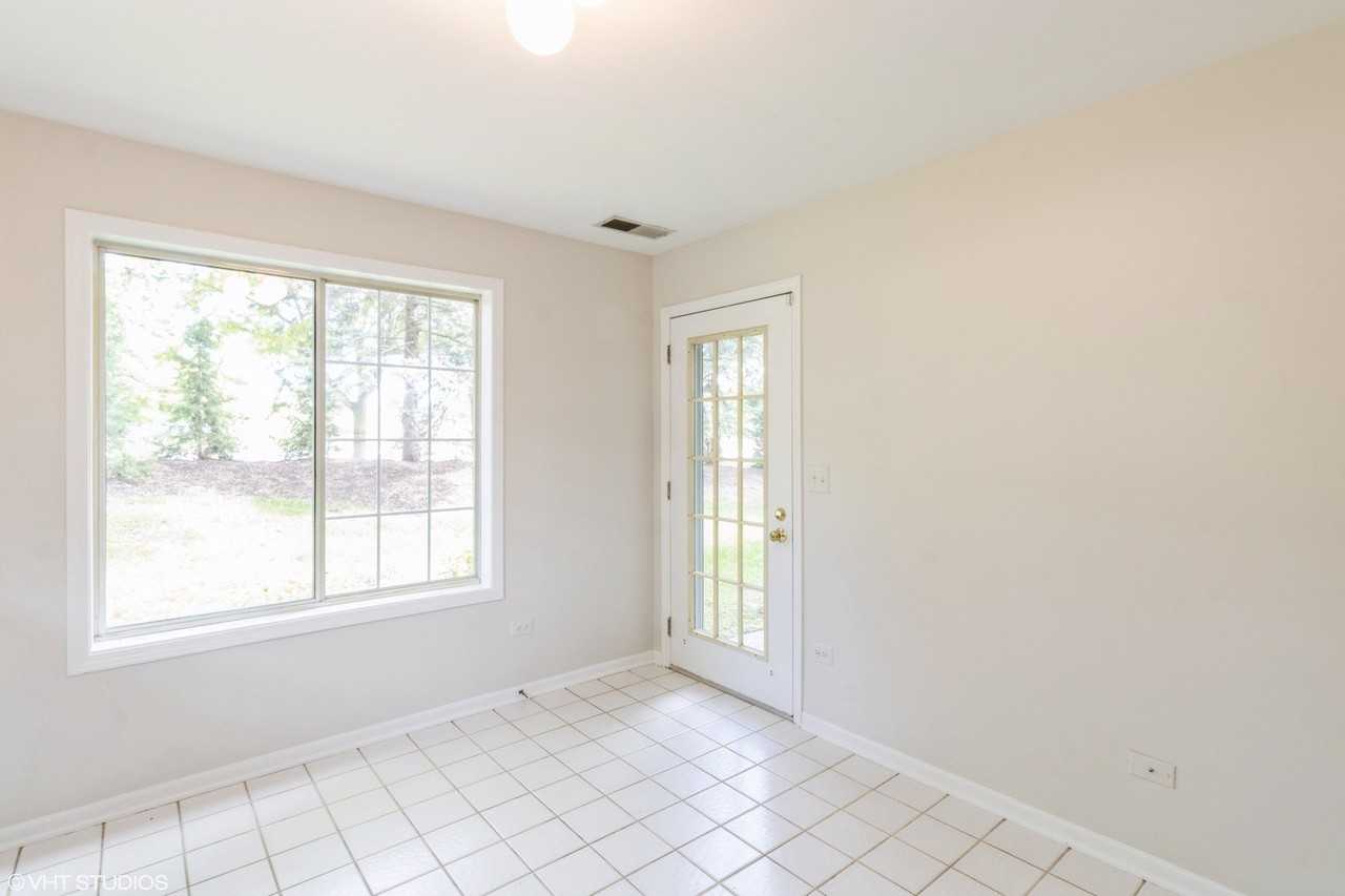 1412 W Crane St Unit 1 #1 - Photo 3 of 16