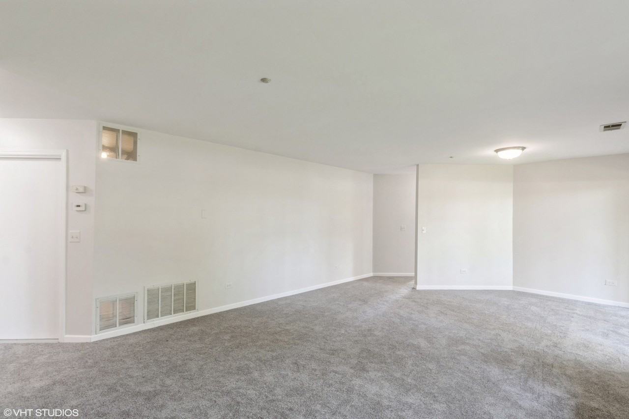 1412 W Crane St Unit 1 #1 - Photo 6 of 16