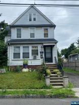 140 Phelps Ave - Photo 1 of 1