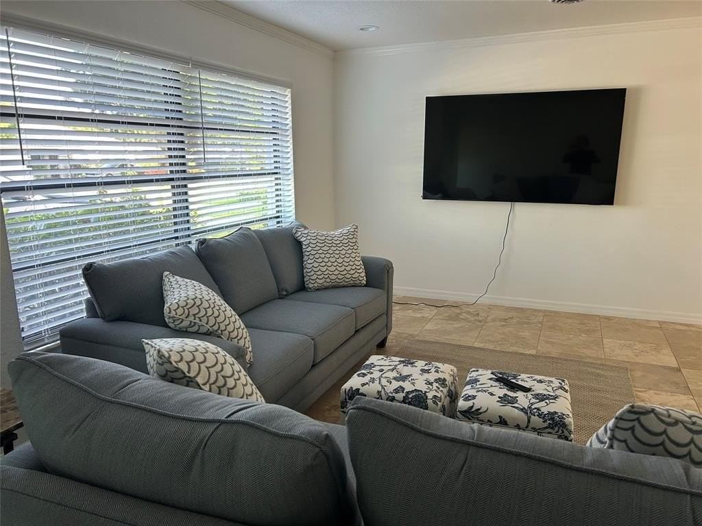 4431 Ne 28th Ave - Photo 7 of 42