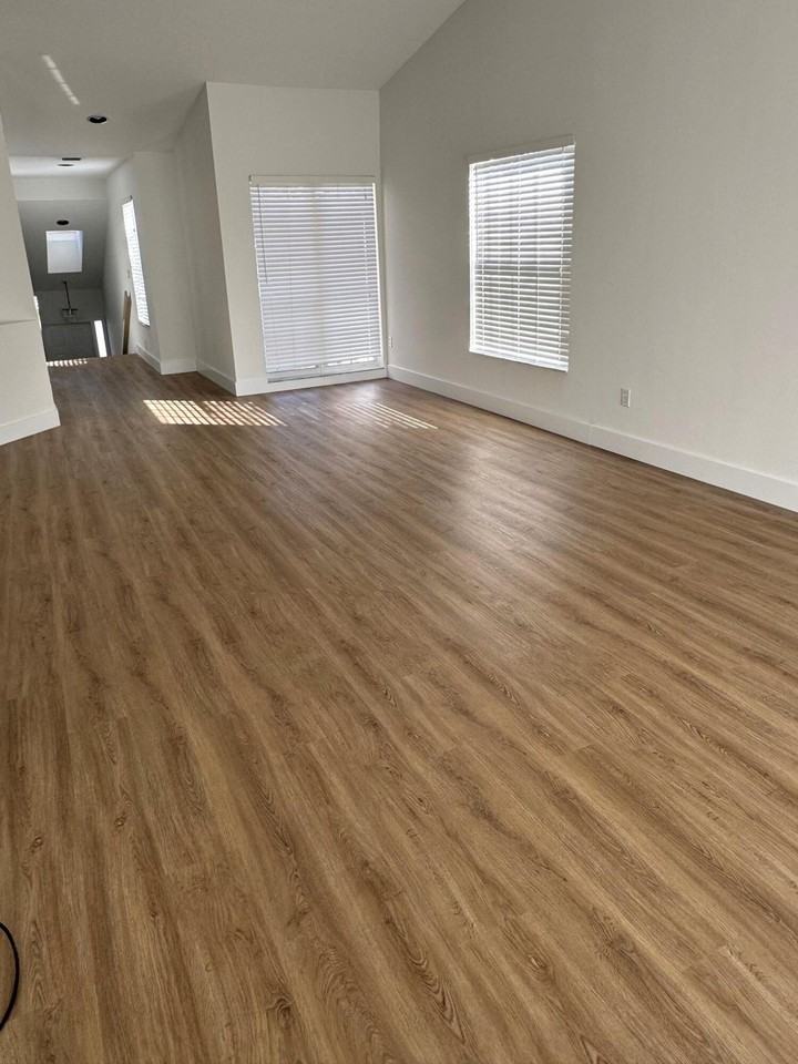 17061 Emile St #8 - Photo 7 of 32