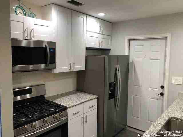 4411 Summer Sun Ln - Photo 7 of 23