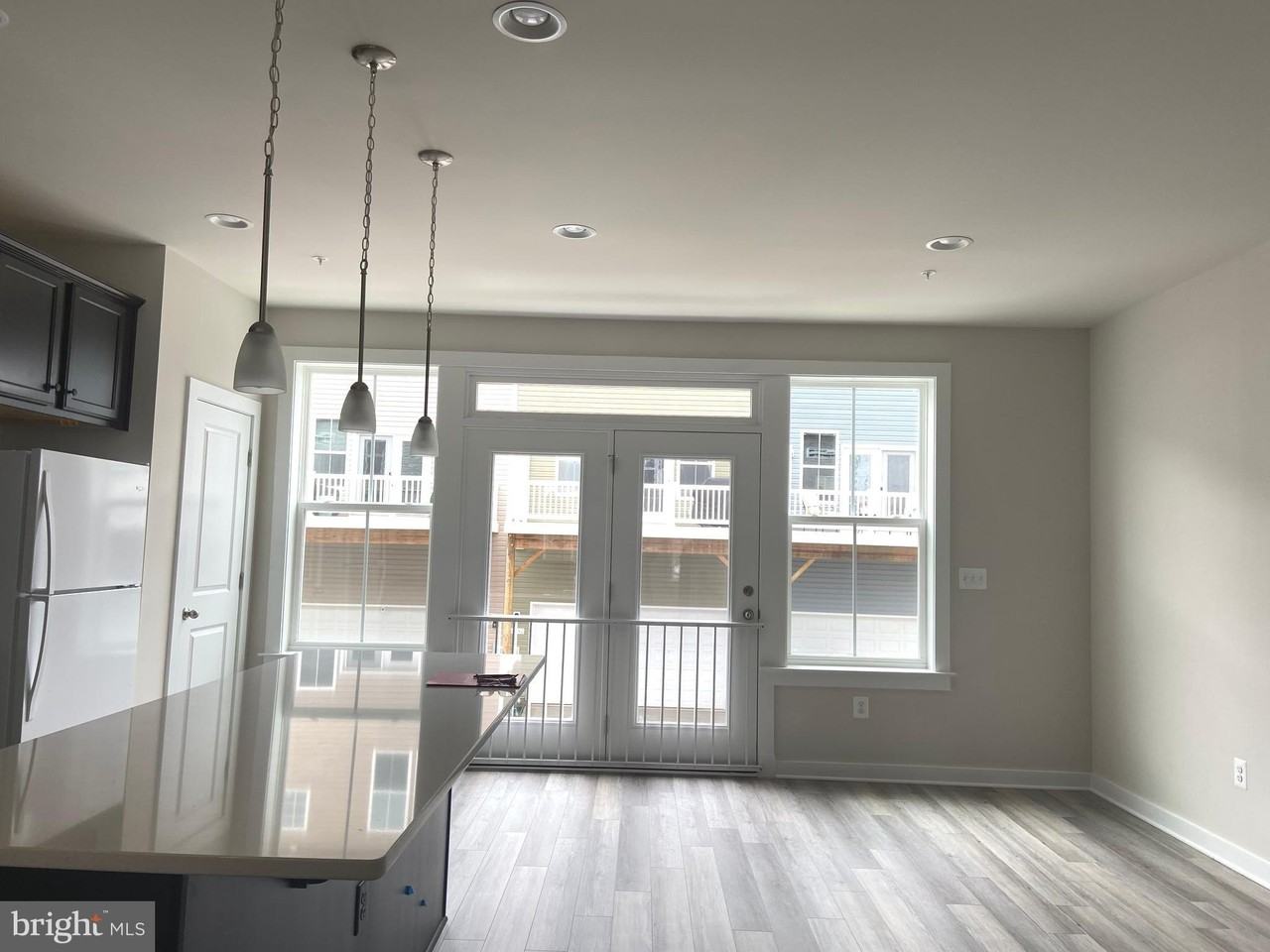 1430 Becknel Ave - Photo 4 of 10