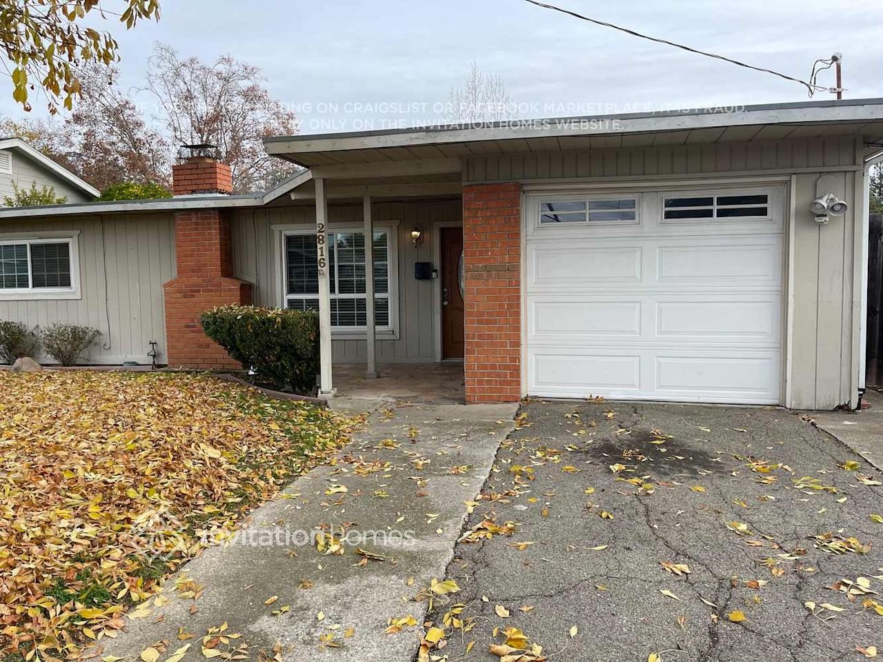 2816 Glenside Dr - Photo 2 of 19