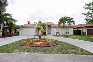 featured image of 15242 Sw 138th Ter