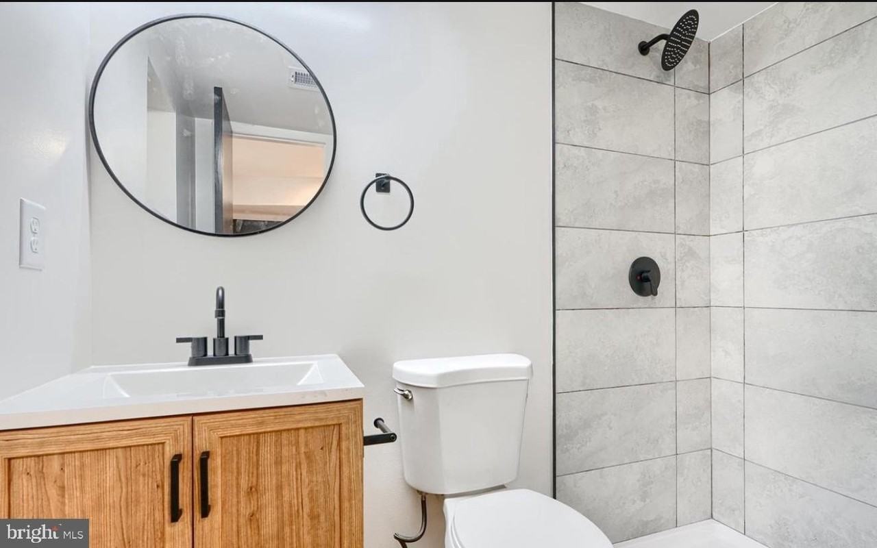 4504 Scotts Level Ct - Photo 2 of 6