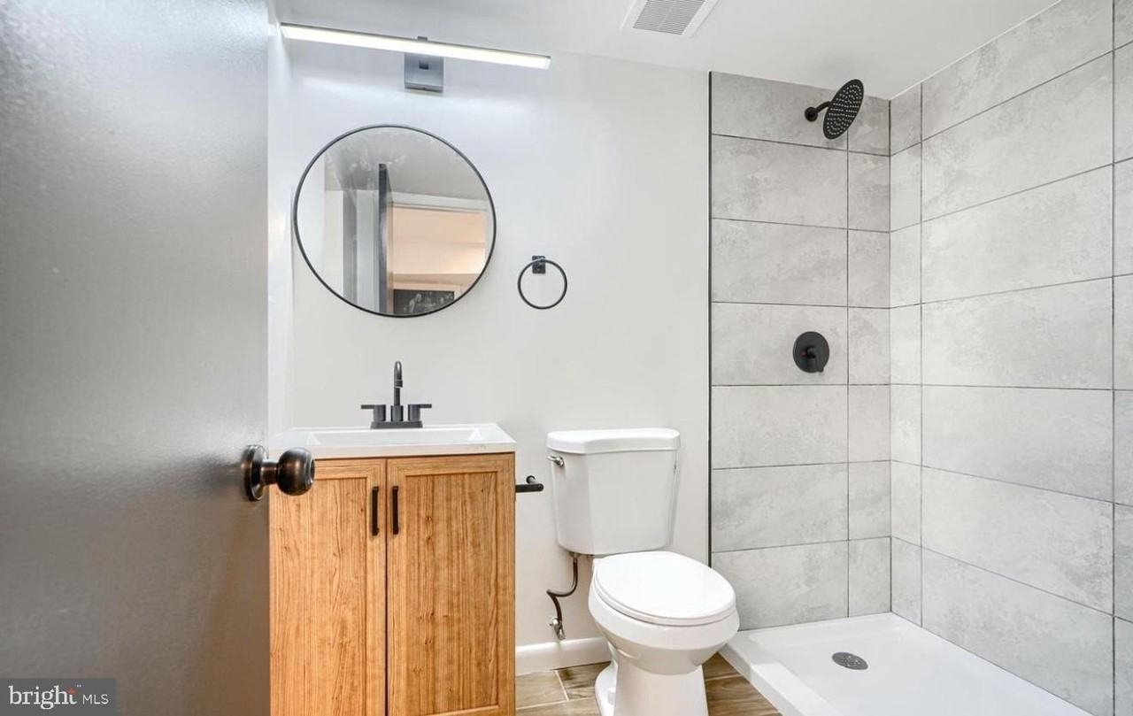 4504 Scotts Level Ct - Photo 5 of 6