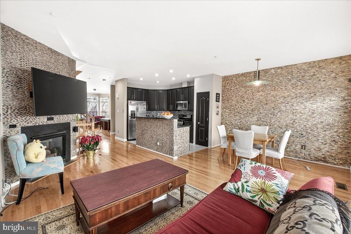 10229 Rutland Round Rd Unit 35 #35 - Photo 4 of 28