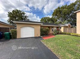 featured image of 10111 Nw 57th Ter