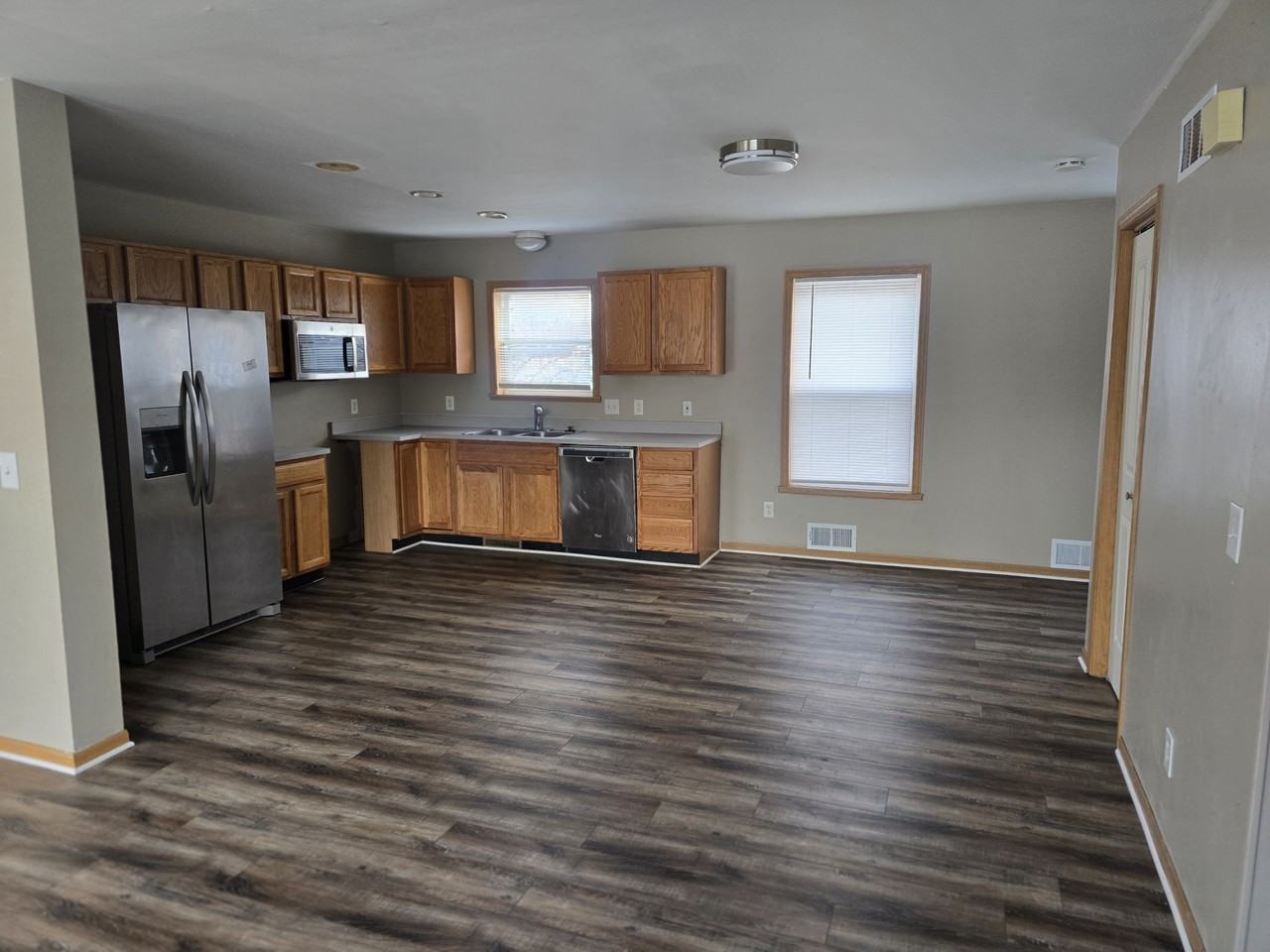 94 E Montcalm St #1 - Photo 3 of 12