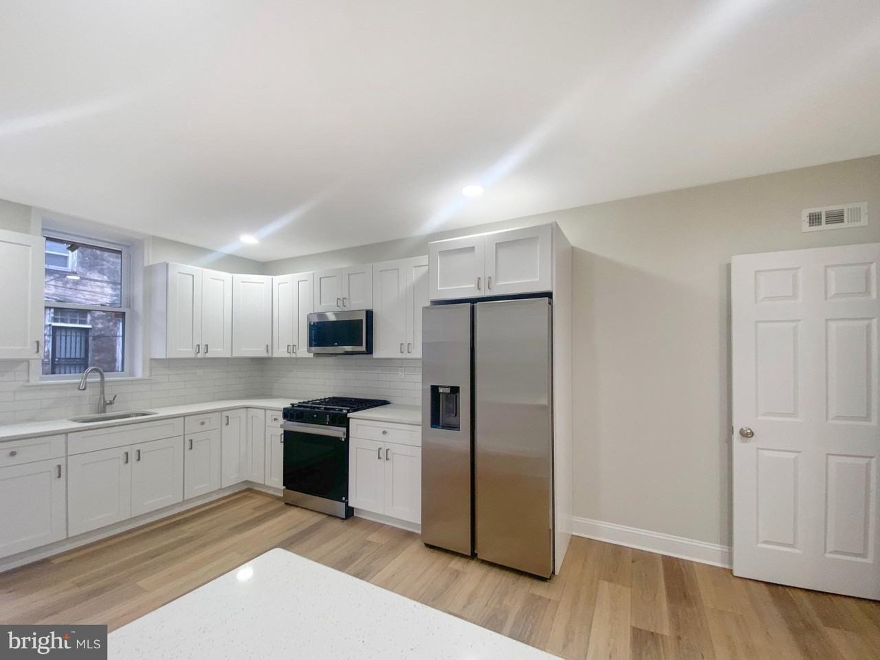 5860 Osage Ave - Photo 4 of 23