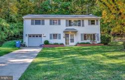 6507 Byron Ave - Photo 1 of 1