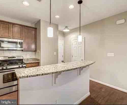 22352 Concord Station Ter - Photo 6 of 27