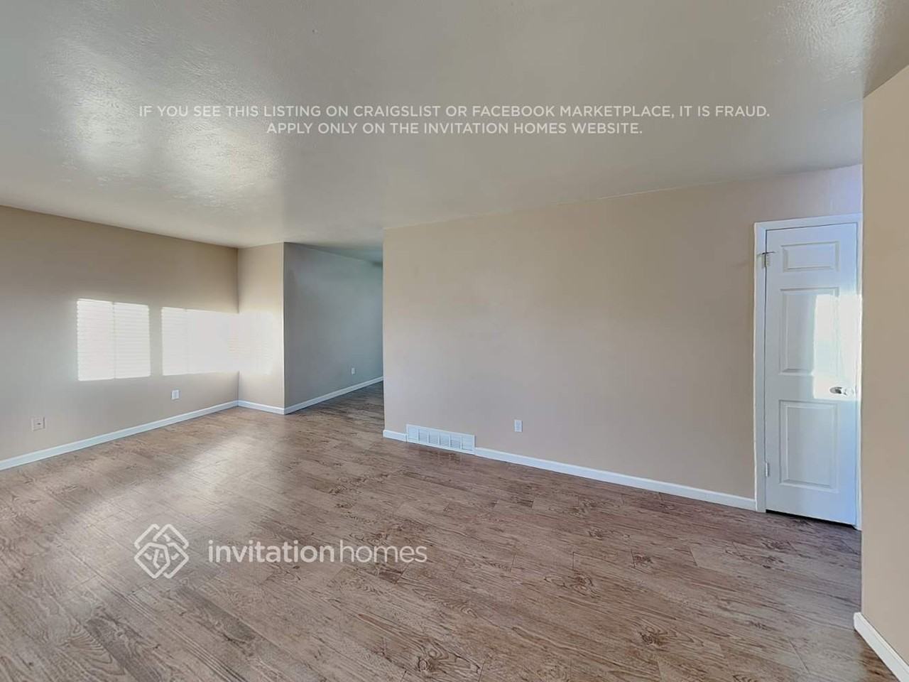 9174 Lander St - Photo 5 of 20