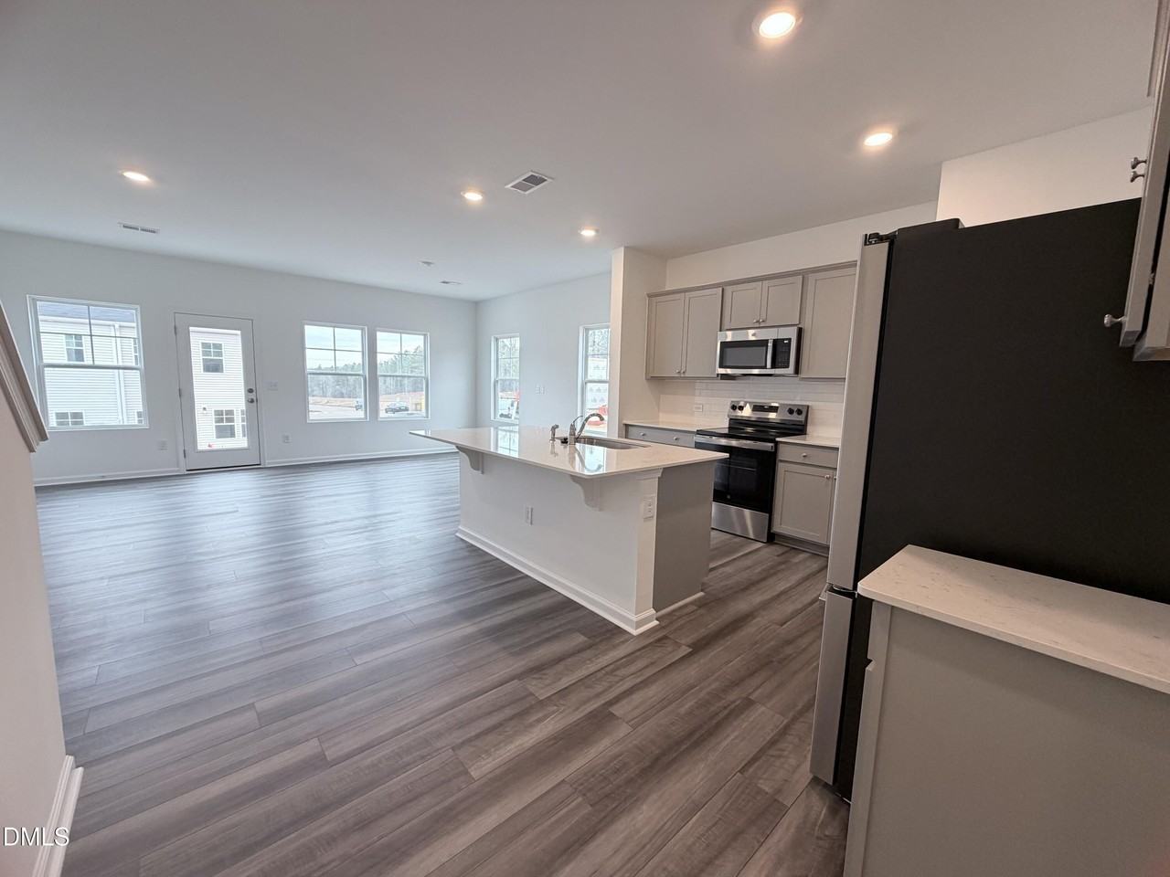 50 Florida St - Photo 3 of 19