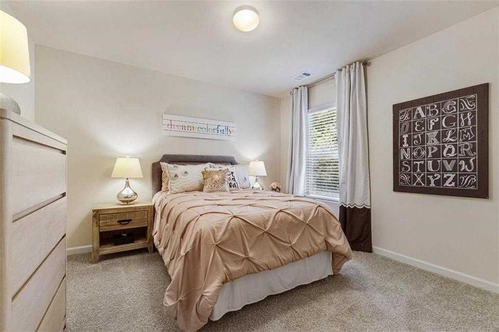 105 Whitewood Dr - Photo 7 of 14