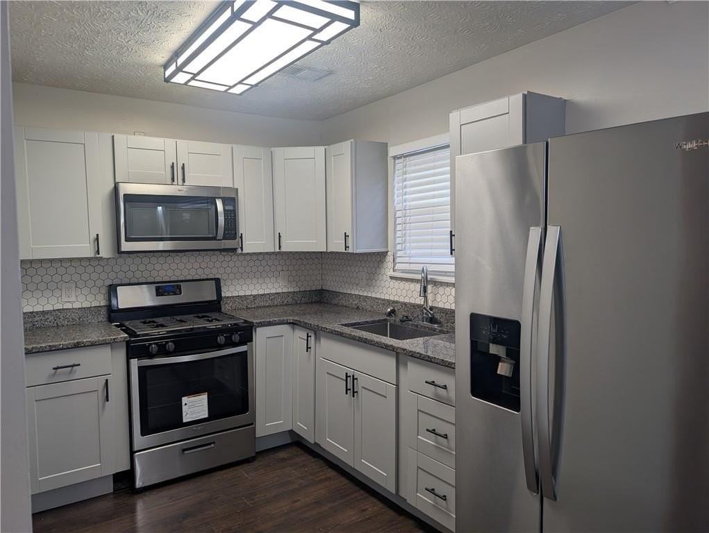 155 Chesapeake Dr Unit 145 #145 - Photo 6 of 18