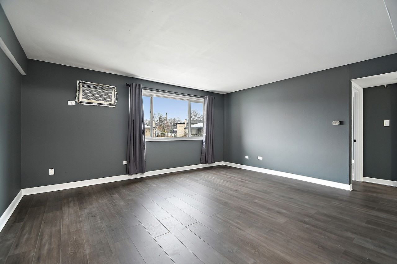 17204 71st Ave ##1 - Photo 2 of 17