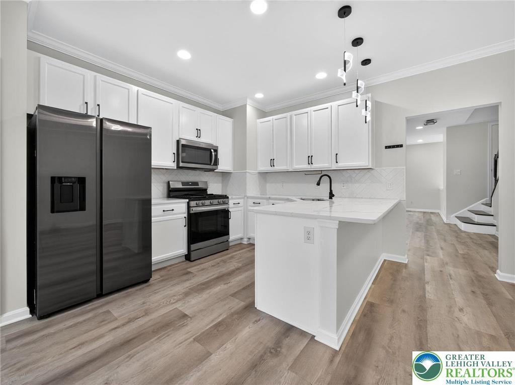 8450 Putnam Ct - Photo 5 of 15