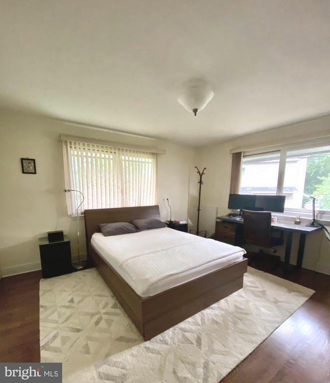 9808 Forest Grove Dr - Photo 7 of 14