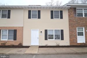 featured image of 22093 Spring Valley Dr