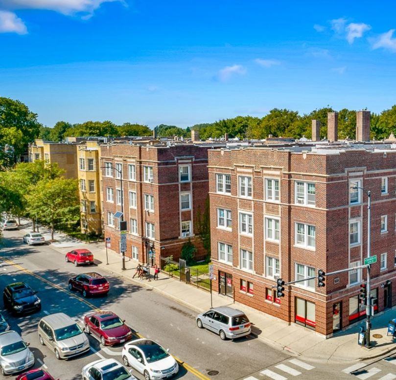 N Damen Ave & W Foster Ave - Photo 5 of 9