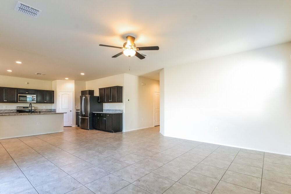 5182 E Sharbel Rd - Photo 4 of 16