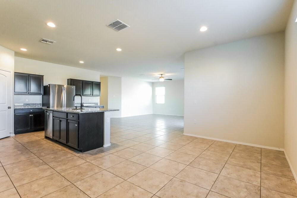 5182 E Sharbel Rd - Photo 6 of 16