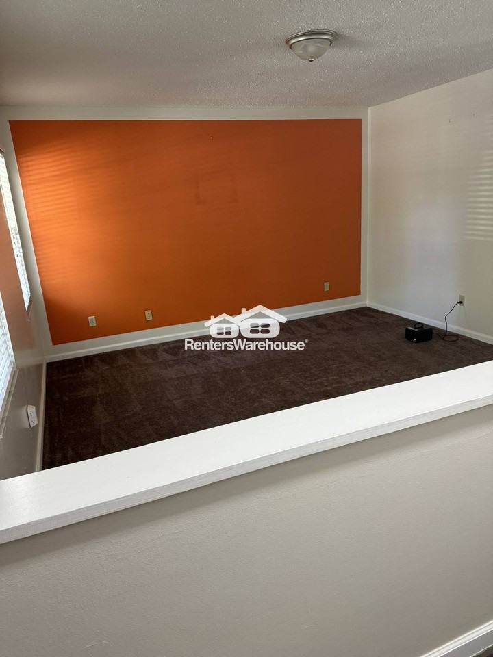 2009 Grinnell Ter - Photo 6 of 21