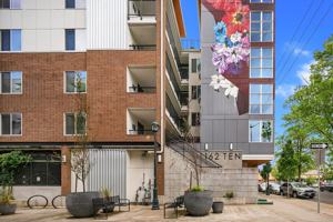 featured image of 16210 Ne 80th St