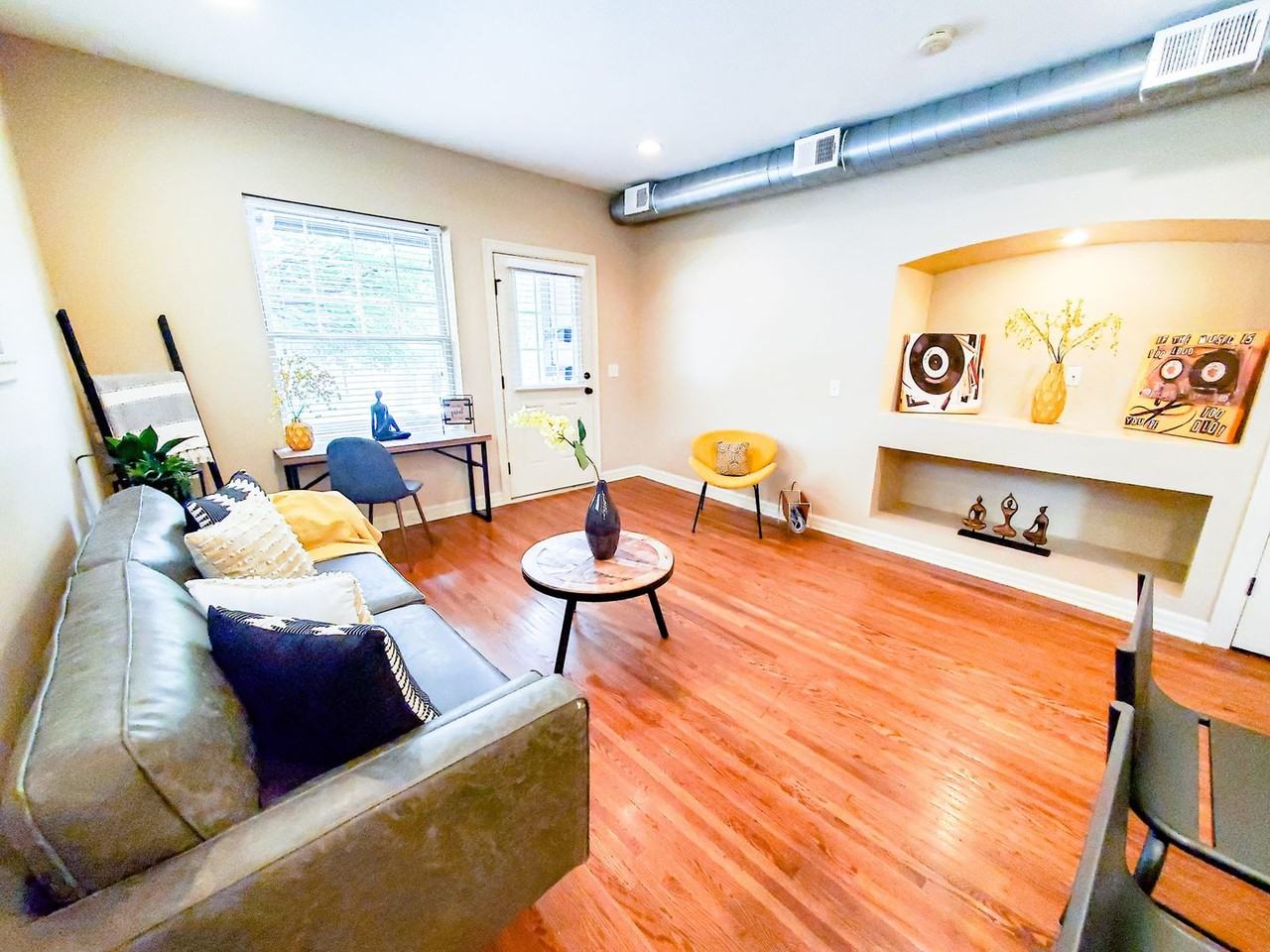 The Terrace on Jackson - Photo 4 of 24