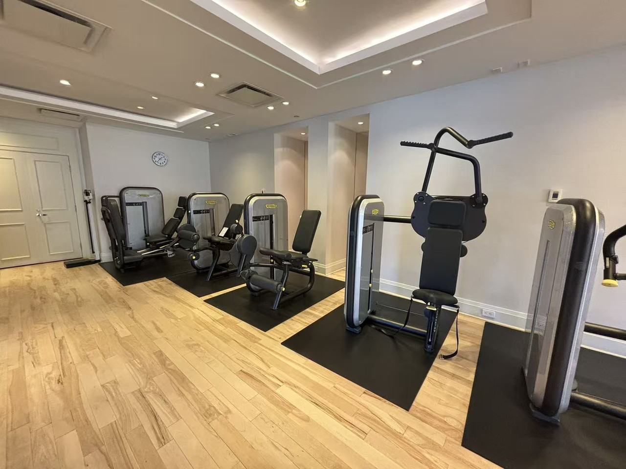 667 Howe Street #3901 - Photo 7 of 24