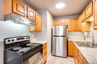 560 W. Linwood Ave. - Photo 1 of 1