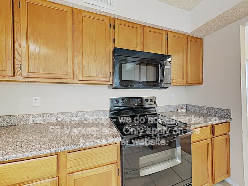 7602 Clairmont Ave - Photo 6 of 23