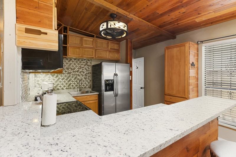 2635 Monroe St Ne #B - Photo 5 of 15