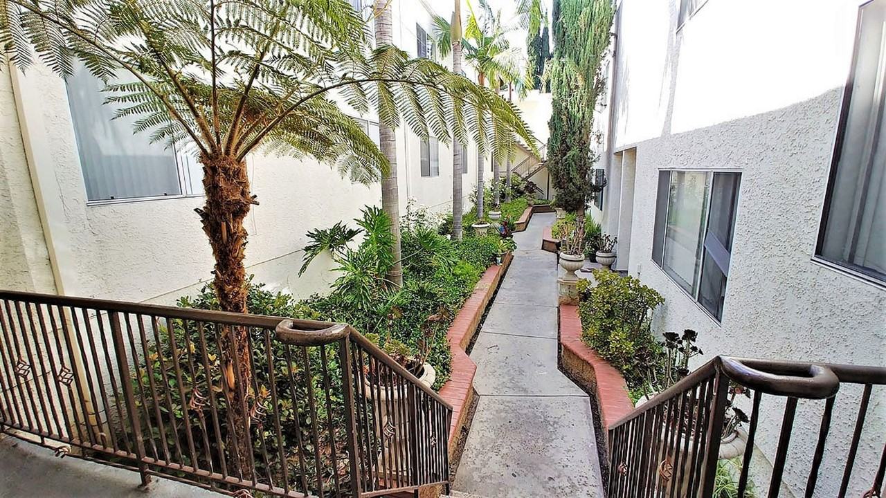 Villa Andalucia - Photo 7 of 12