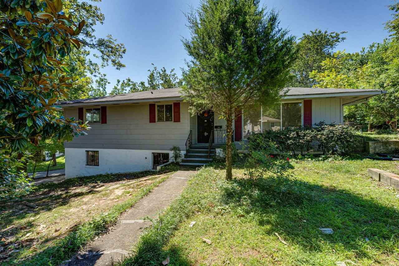 3618 Sunrise Ter - Photo 2 of 22