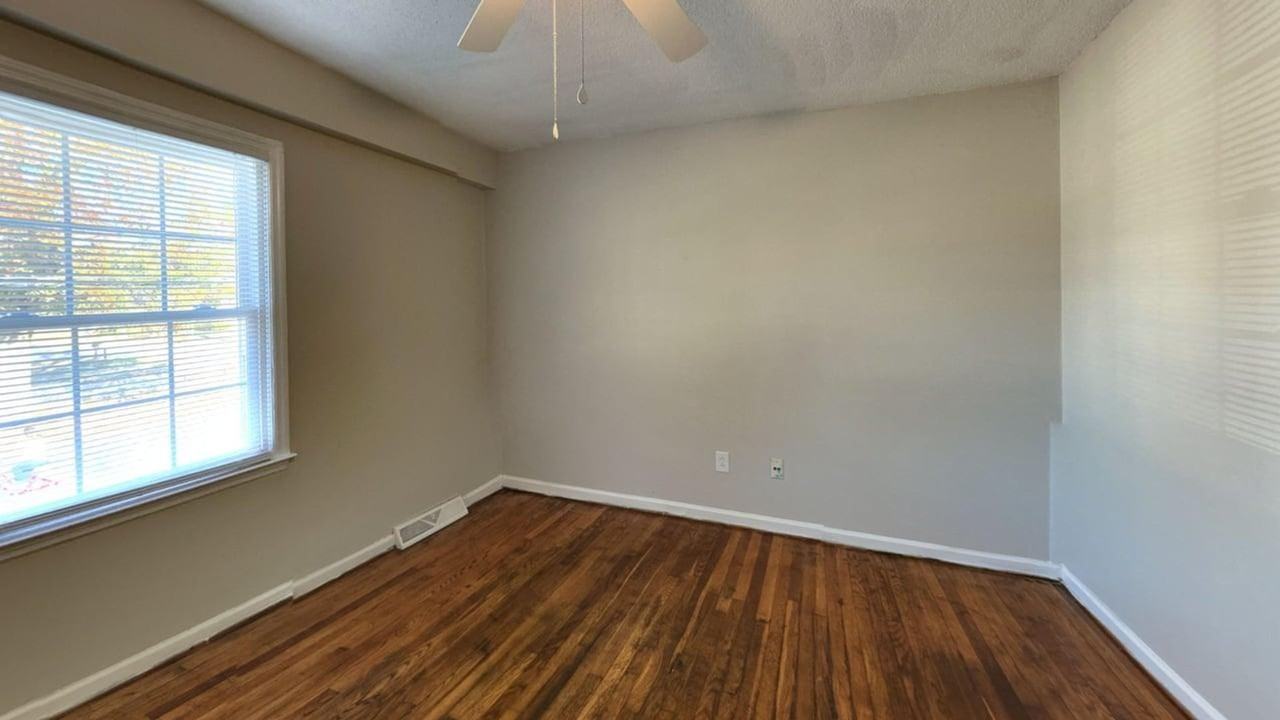 2 & 3 Bedroom Townhomes in West Ashley - Photo 5 of 17