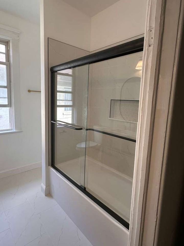 309 S 2nd Ave - Photo 4 of 14