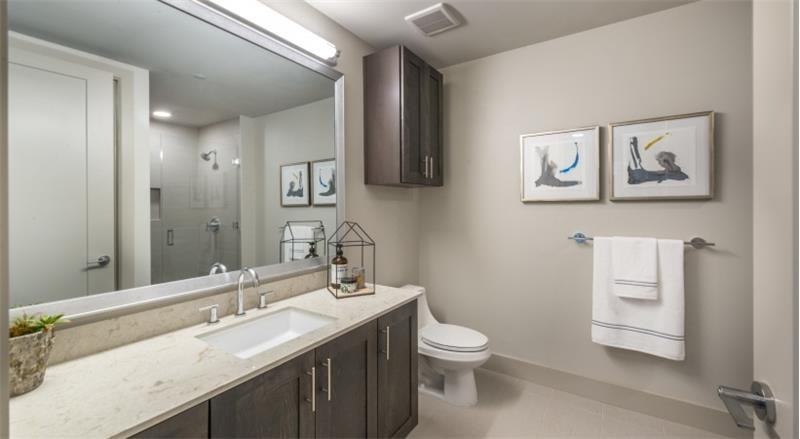 N Houston St - Photo 7 of 19