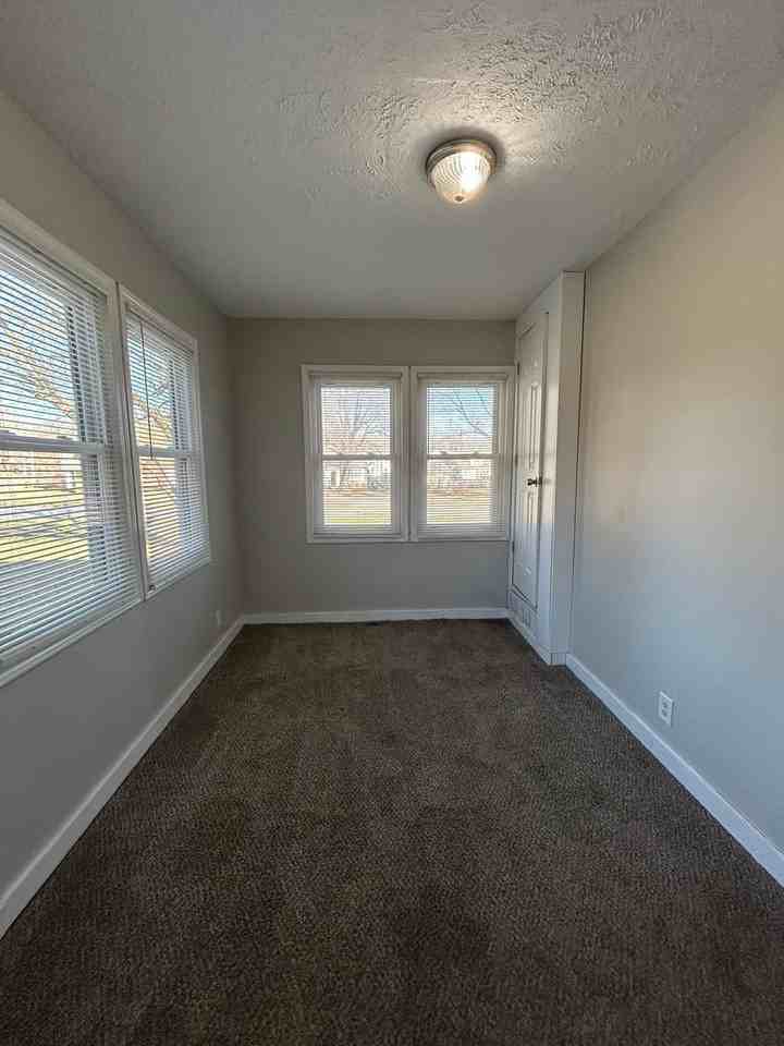 4071 Paxton Blvd - Photo 4 of 27